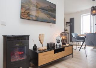 Traumblick mit Massagesessel, Infrarotpanel, Panoramablick, Balkon - 1
