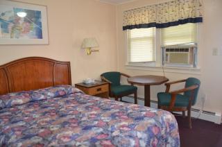 Beachway Motel - 8