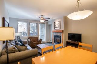 Beautiful Fraser Crossing Founders Pointe Condo with Upgraded Furnishings condo - 8