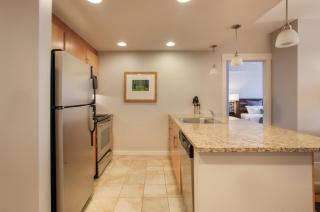 Beautiful Fraser Crossing Founders Pointe Condo with Upgraded Furnishings condo - 6