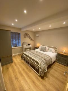 The Cove - Criccieth - 4