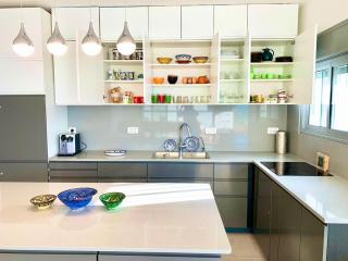 Beach Apartments - Haifa - 9