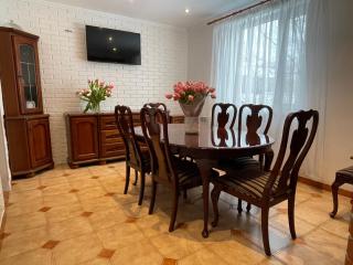 Gusarskiy Hotel and Apartment - Kyiv - 2