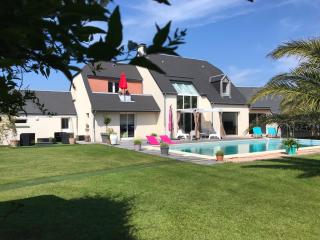 Belle villa bord de mer avec piscine - 1