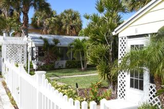 Cottages by the Ocean - Pompano Beach - 7