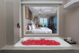 Royal Beach Boutique Resort & Spa Koh Samui - Lamai - 0