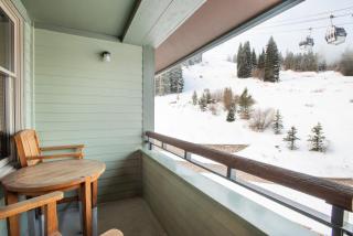 Beautiful Zephyr Mountain Lodge condo with Slope Base View condo - 0