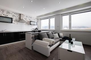 Great Apartment Blck&Wht near center & own parking - Martin - 5