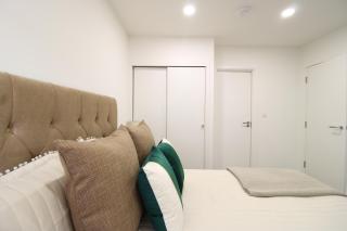 Virexxa Bedford Centre - Deluxe Suite - 2Bed Flat with Free Parking & Gym - Bedford - 8
