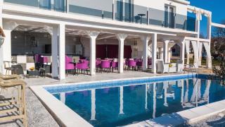 Holiday Home "PANORAMA-SPORT" POOL&BAR - Velika Čista - 2