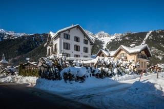 Eden Hotel, Apartments and Chalet Chamonix Les Praz - Chamonix - 1