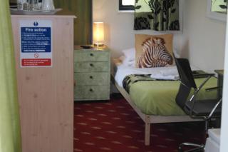 The Crown Lodge Bed & Breakfast - Dogdyke - 5