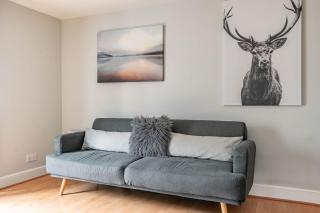 amazing apartments - Cables Wynd near The Shore - Free Parking - 3
