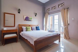 Urbanview Hotel Syariah Insani Cisarua Puncak - 6