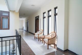 Urbanview Hotel de Kopen Malang by RedDoorz - Malang - 5