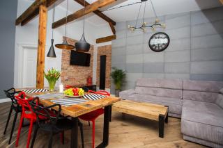 Euro Boho Loft Apartment - Danzig - 6