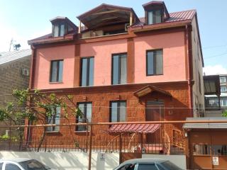 Cozy apartment in Aygedzor street - 6