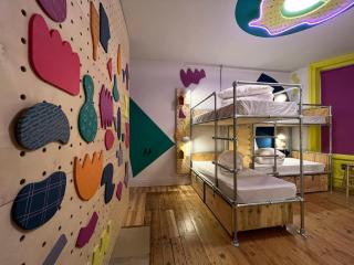 Art Hostel - 2