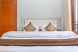 Mountain Mist Inn I Serviced Apt I Open Air Lawn & Rooftop I Bonfire I By Exotic Stays - Kasauli - 2
