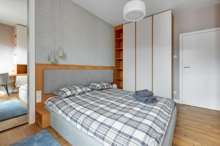 Premium Family & Business Old Town Riverside Apartment with parking - Danzig - 3