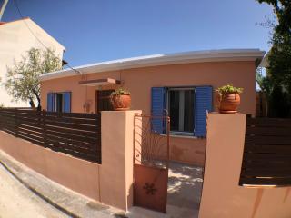 METROPOLIS Argostoli House/villa with garden & pool-jacuzzi - Argostoli - 6