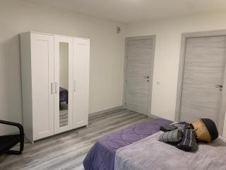 Mirrooms - Oviedo - 2