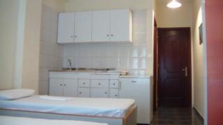 Hotel Dias Apartment - Makrýgialos - 9