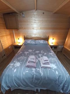 Cosy Cabin - Stock - 7