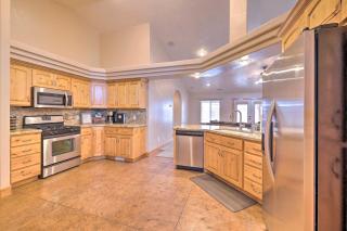 Hurricane Home with Pool and Spa about 25 Mi to Zion! - Hurricane - 3