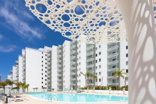 3-Bed Flat, Ocean Garden, Heated Pool Parking - 0