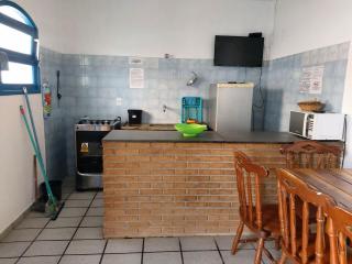 0005.01 - Maranduba - Chalé - 1 Dorm - 6 Pessoas-Ar condicionado - 3 Quadras Do Mar - Piscina Coletiva - WIFI - Ar Condicionado - Ubatuba - 2