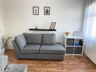 Large 3 Bedroom modern apartment close to central London - Finchley - 8