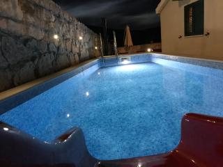 Villa Aranea mit Privatem Pool !!! - Gustirna - 7