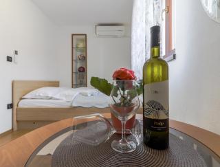 City Center 3 Bedroom Apartment - Vrsar - 1