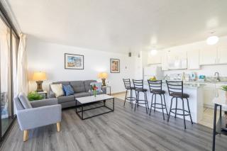Waikiki Escapade Mountain Views Condo, Steps to Beach with Parking Perk - Honolulu - 8