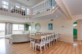 Pearl by the Sea - 6
