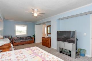 Pearl by the Sea - 2