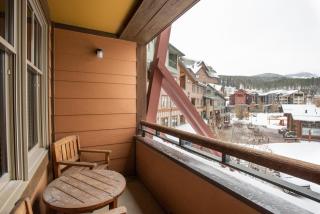 Large Zephyr Mountain Lodge condo with fireplace and Village Views condo - 5