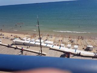 STUDIO MEUBLE Face mer vue imprenable sur la mer, parking et fibre gratuits - Les Sables-dʼOlonne - 3