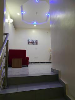 NESTAPARTMENTS , Orchid Road , VAN DANIEL'S STREET, LEKKI , Ensuite ,WiFi - 8