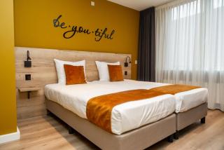 Hotel Onder De Linden - Roden - 0