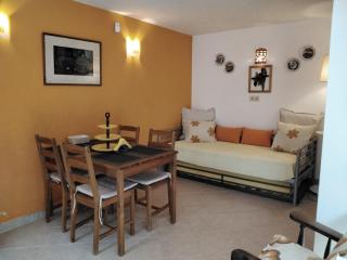 Manta Rota Beach, apartment in a villa, terrace,garden - Manta Rota - 0