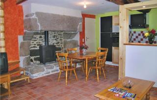 Stunning Home In Bréhand With Wifi - Moncontour - 2