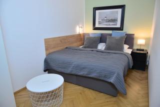 Jimmy's Apartments Suites - 9