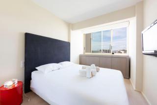 Appartement 70 m2 face à la mer, dernier étage, au bord des plages - Cannes - 4