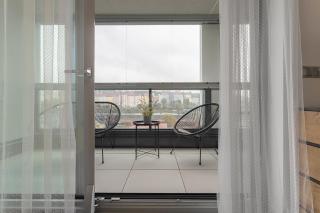 Yellow apartment with PARKING - Prague - 4