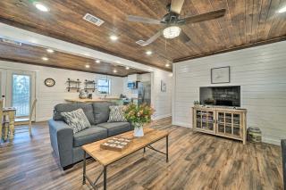 Updated Family Home, 20 Mi to Broken Bow Lake! - - 7