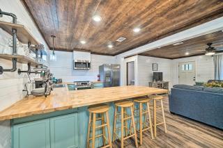 Updated Family Home, 20 Mi to Broken Bow Lake! - - 5