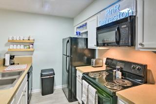 Gulf Views and Patio Lovely Galveston Condo! - Galveston - 4