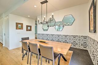 Chic Coronado Retreat with Patio and 4 Cruiser Bikes! - San Diego - 3